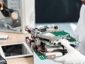 come smaltire un vecchio computer